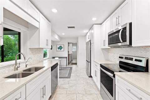2325 Talbrook Terrace, Punta Gorda FL - photo 9 of 66