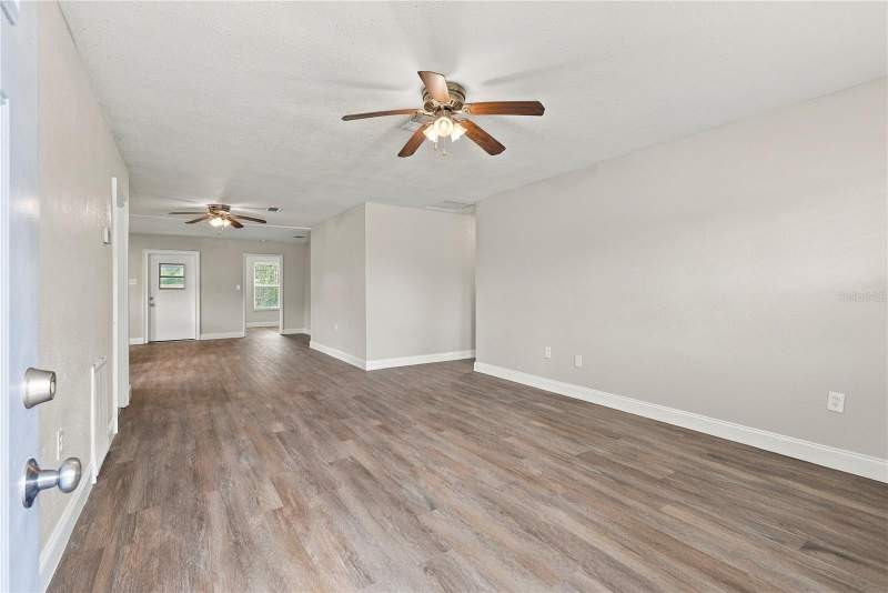 3 bedroom Single Family Residence at 4280 70th Avenue, Boulevard Park 1, Pinellas Park — photo 3