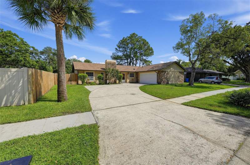 3 bedroom Single Family Residence at 4165 Rolling Springs Drive, Carrollwood Spgs Unit 1, Tampa — photo 2