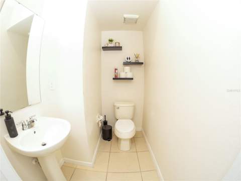 2451 Varenna Loop, Kissimmee FL - photo 16 of 38