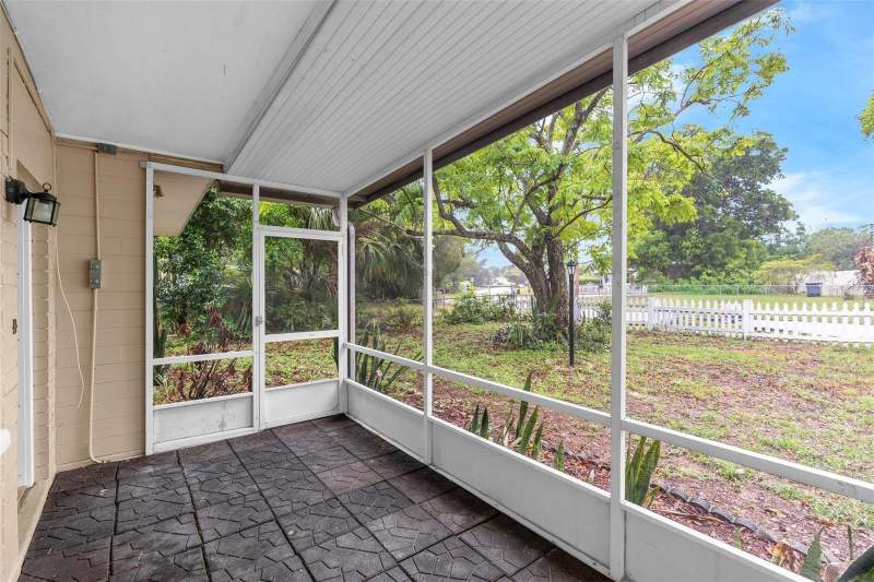 3 bedroom Single Family Residence at 1712 Tallahassee Drive, Westwood Heights, Daytona Beach — photo 3