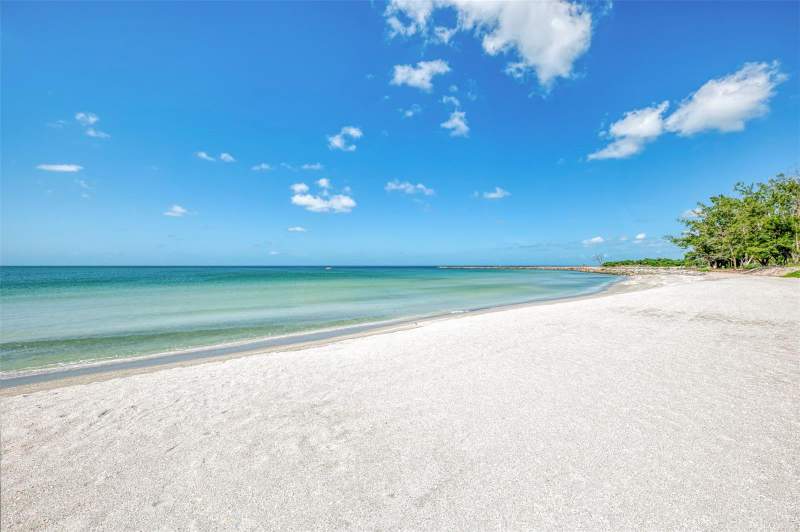 2 bedroom Condominium at 1555 Tarpon Center Drive #I-161, Bahia Vista Gulf, Venice — photo 3