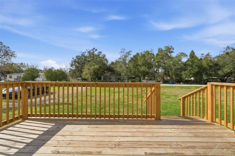 5 bedroom Manufactured Home at 6416 Saddletree Drive, Angus Valley Unit 3, Wesley Chapel — photo 4