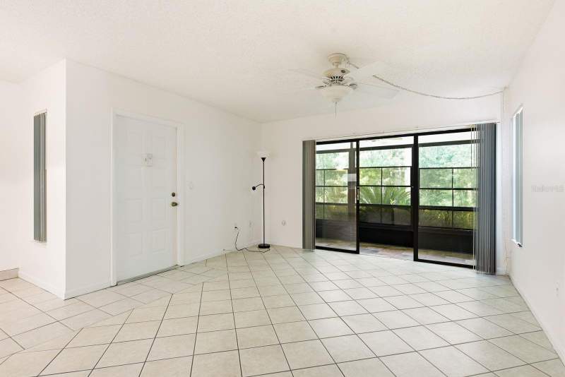 1 bedroom Condominium at 1204 Pine Ridge Circle #C1, Pine Ridge At Lake Tarpon Village, Tarpon Springs — photo 4