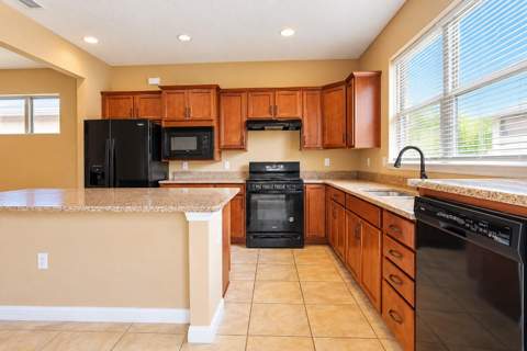 120 Montoro, Davenport FL - photo 16 of 48