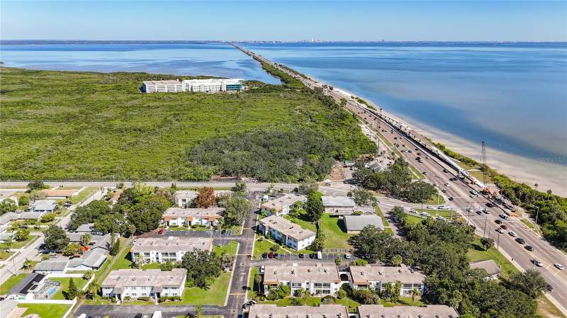 2 bedroom Condominium at 379 S McMullen Booth Road #76, Tradewinds Condo, Clearwater — photo 3