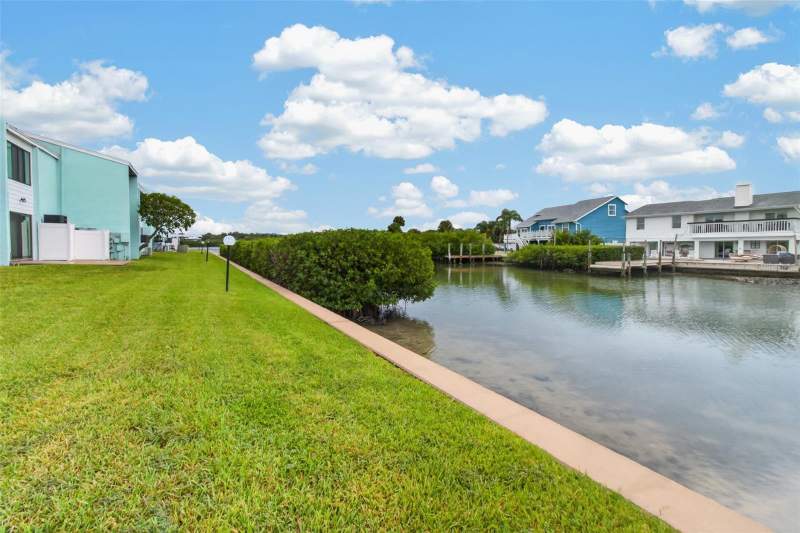 2 bedroom Condominium at 1 Windrush Boulevard #65, Windrush Cove Ph 1 Condo, Indian Rocks Beach — photo 2