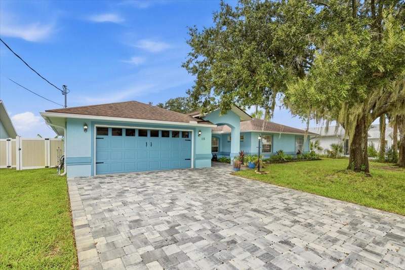 3 bedroom Single Family Residence at 15 Coral Reef Court, Palm Coast Sec 04, Palm Coast — photo 2