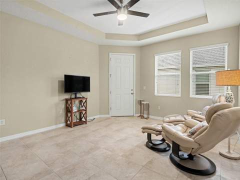 6466 Devesta Loop, Palmetto FL - photo 9 of 38