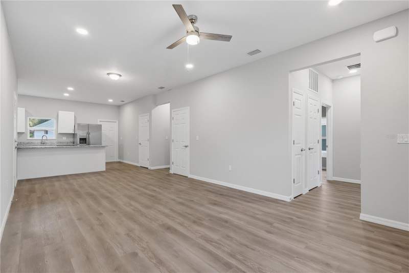 3 bedroom Single Family Residence at 5029 Finders Ct, Knoll Pine, Tampa — photo 3