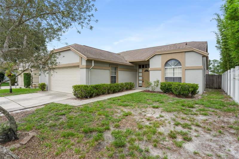 3 bedroom Single Family Residence at 796 MINERVA LANE, GREENWOOD LAKES UNIT D-3B 1ST ADD, LAKE MARY — photo 2