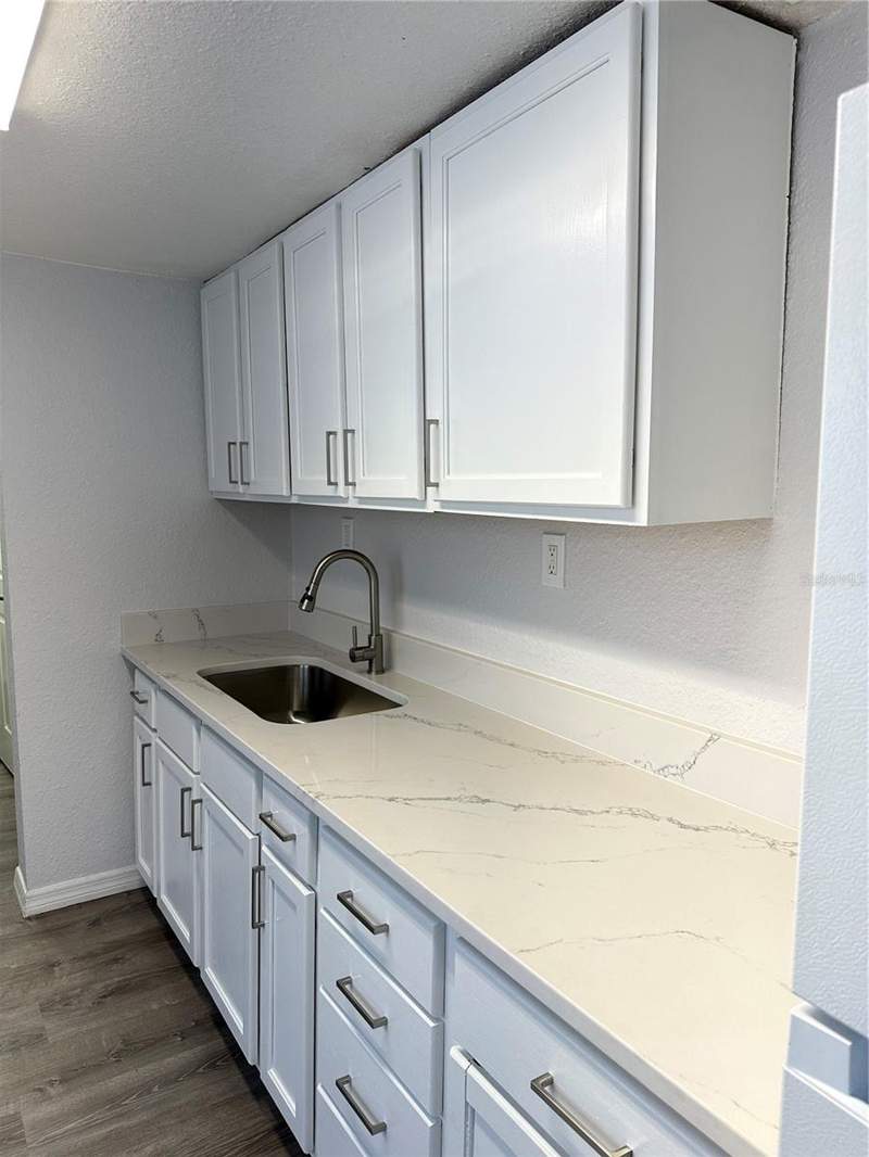3 bedroom Single Family Residence at 4214 E Palifox Street, Eastern Heights, Tampa — photo 4