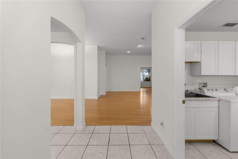 3 bedroom Single Family Residence at 1232 Cabella Circle, The Villages, The Villages — photo 4