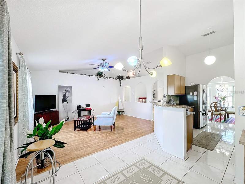 3 bedroom Single Family Residence at 121 Pompei Drive, Poinciana Village 1 Nbhd 2, Kissimmee — photo 2