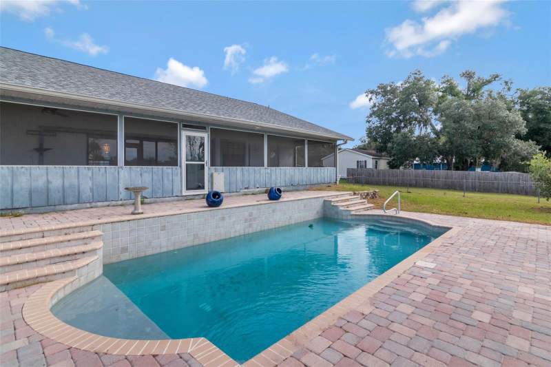 3 bedroom Single Family Residence at 38118 Huff Drive, Zephyrhills Colony Co, Zephyrhills — photo 4