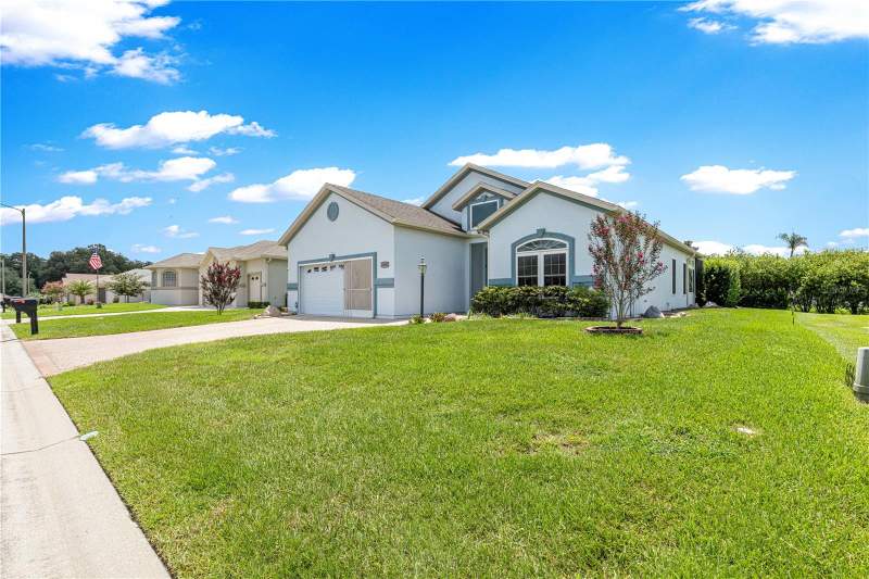 3 bedroom Single Family Residence at 10982 SE 169th Pl, Stonecrest, Summerfield — photo 4