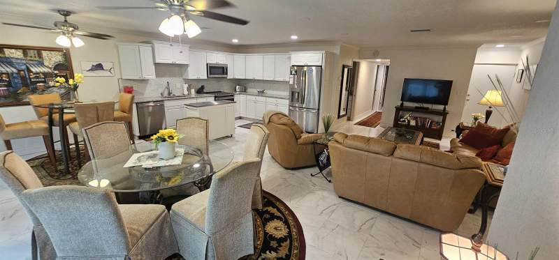 2 bedroom Condominium at 1655 S Highland Avenue #C153, Penthouse Groves, Clearwater — photo 3
