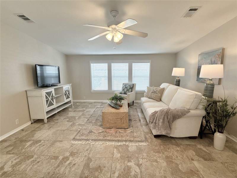 2 bedroom Manufactured Home at 7107 Mount Essex Drive #520, Mobel Americana Mobile Home Park Unrec, St Petersburg — photo 5