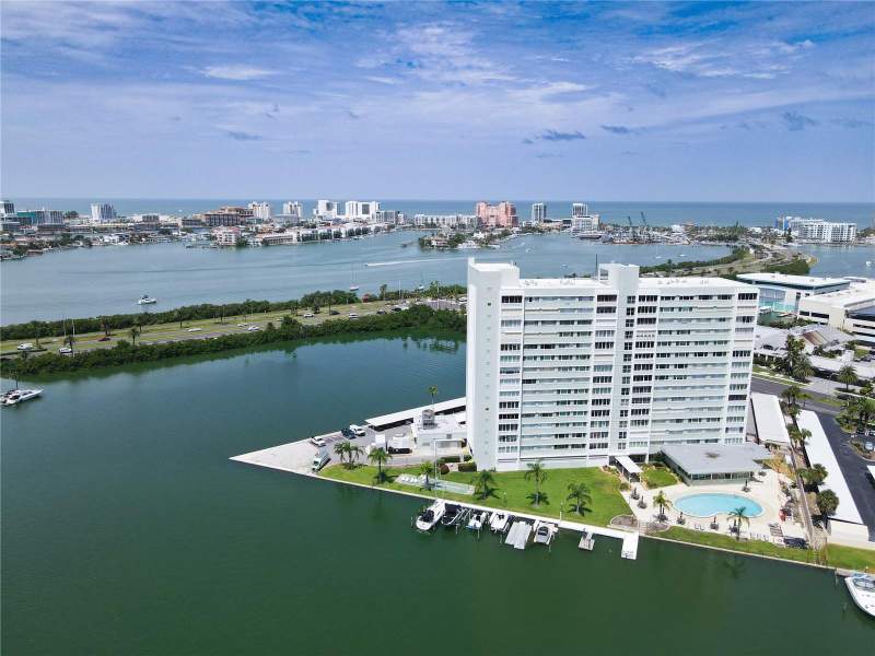 31 ISLAND WAY #505 home for sale in Horizon House Co-Op