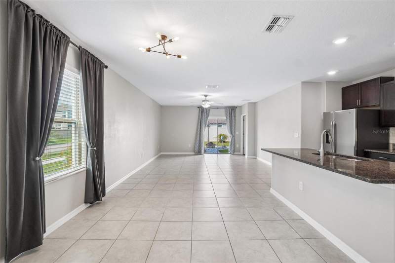 5 bedroom Single Family Residence at 9663 Channing Hill Drive, Belmont South Ph 2D, Sun City Center — photo 2