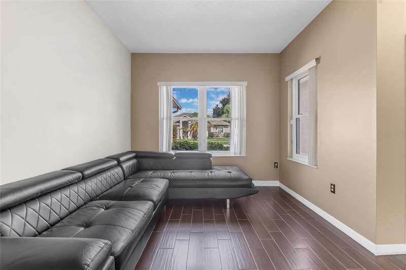 4 bedroom Single Family Residence at 428 Acacia Tree Way, Tamarind Parke, Kissimmee — photo 5