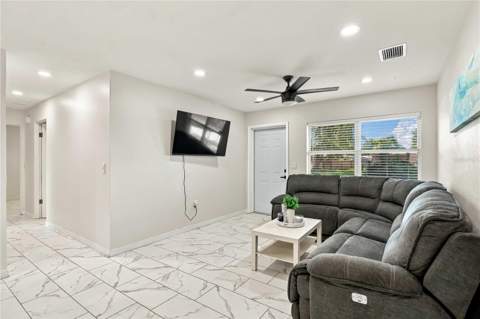 2414 25th Avenue, Bradenton FL - photo 7 of 26