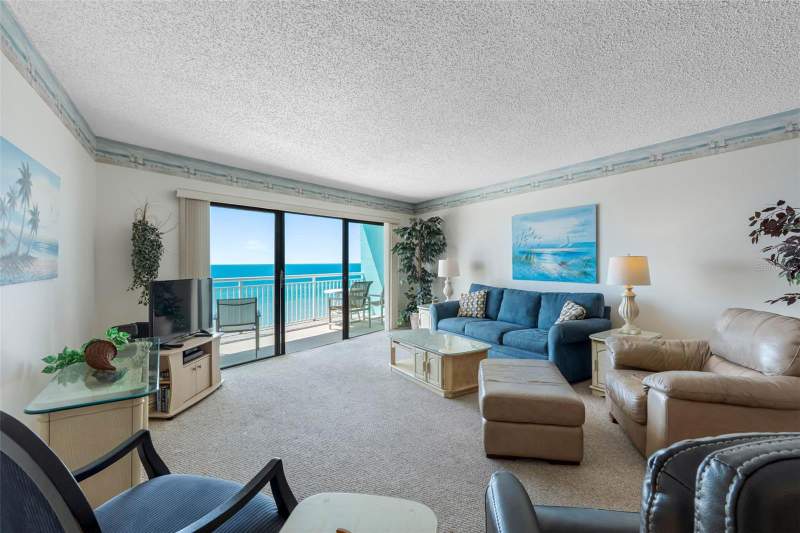 1 bedroom Condominium at 19440 Gulf Boulevard #506, Chateaux Condo, Indian Rocks Beach — photo 2