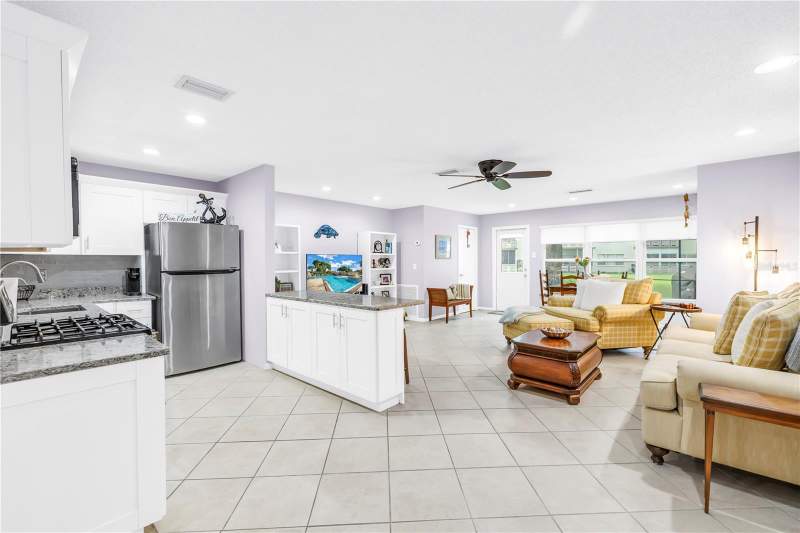 1 bedroom Condominium at 5725 80th Street #106, Five Towns Of St Pete, St Petersburg — photo 5
