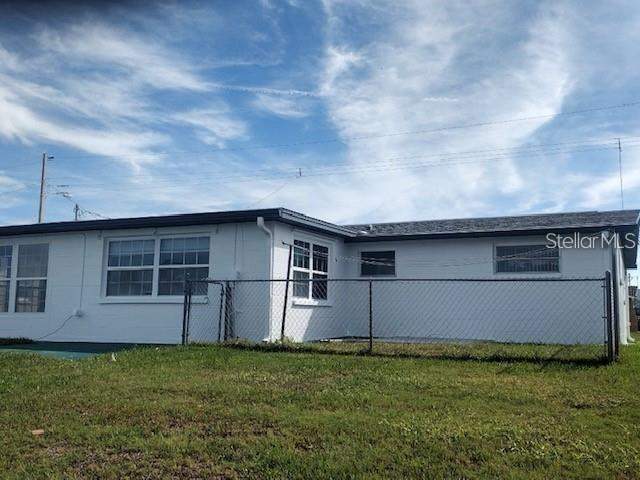 2 bedroom Single Family Residence at 12633 2nd Isle, Leisure Beach, Hudson — photo 2
