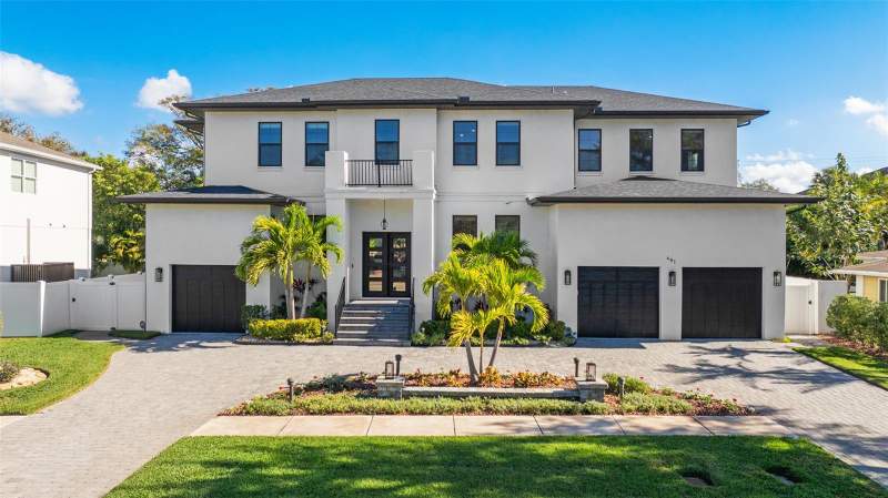 5 bedroom Single Family Residence at 481 W Davis Boulevard, Davis Islands Pb10 Pg52 To 57, Tampa — photo 2