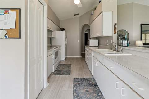 472 Sweetwater Way, Haines City FL - photo 13 of 40