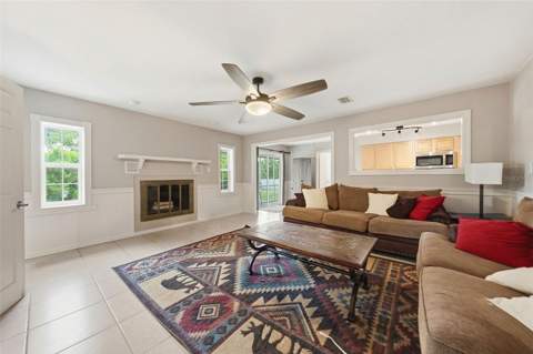 112 E Gardenia Street, Howey In The Hills FL - photo 14 of 47