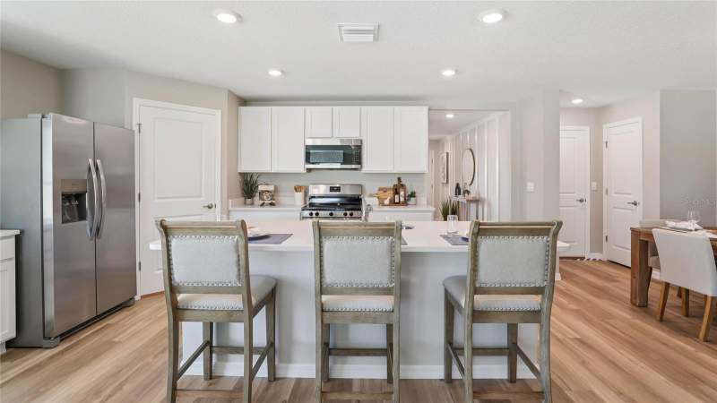 5 bedroom Single Family Residence at 5813 SW 130th Lane, McGinley Landing, Ocala — photo 3