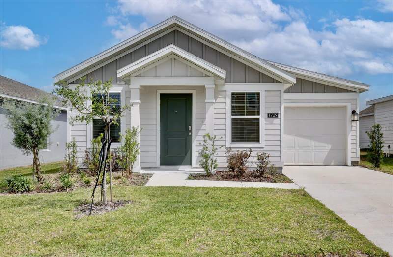 3 bedroom Single Family Residence at 1709 TEAGAN LANE, PEACE CREEK RESERVE 40'S, WINTER HAVEN — photo 1