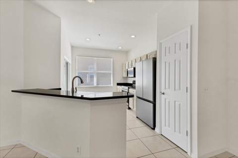 4104 Crabtree Avenue, Sarasota FL - photo 6 of 6
