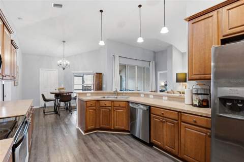 13428 Mandalay Pl, Spring Hill FL - photo 16 of 54