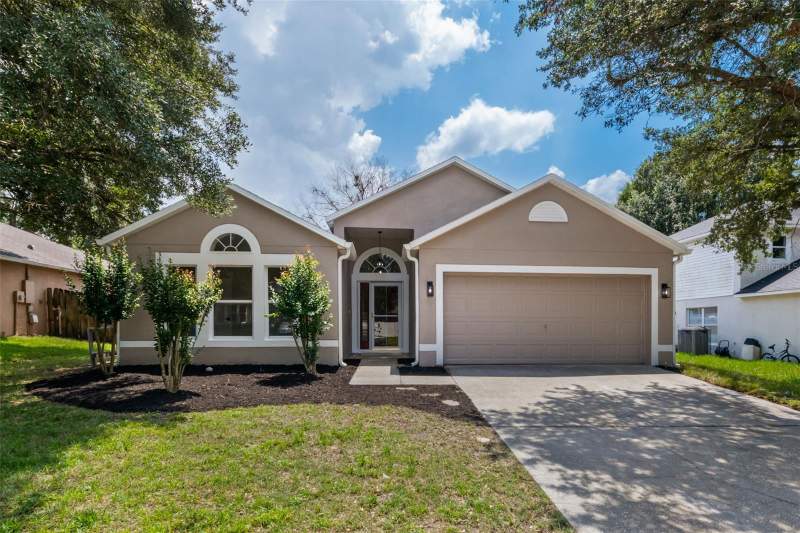 4 bedroom Single Family Residence at 948 Welch Hill Circle, Wekiva Spgs Reserve Ph 01, Apopka — photo 1