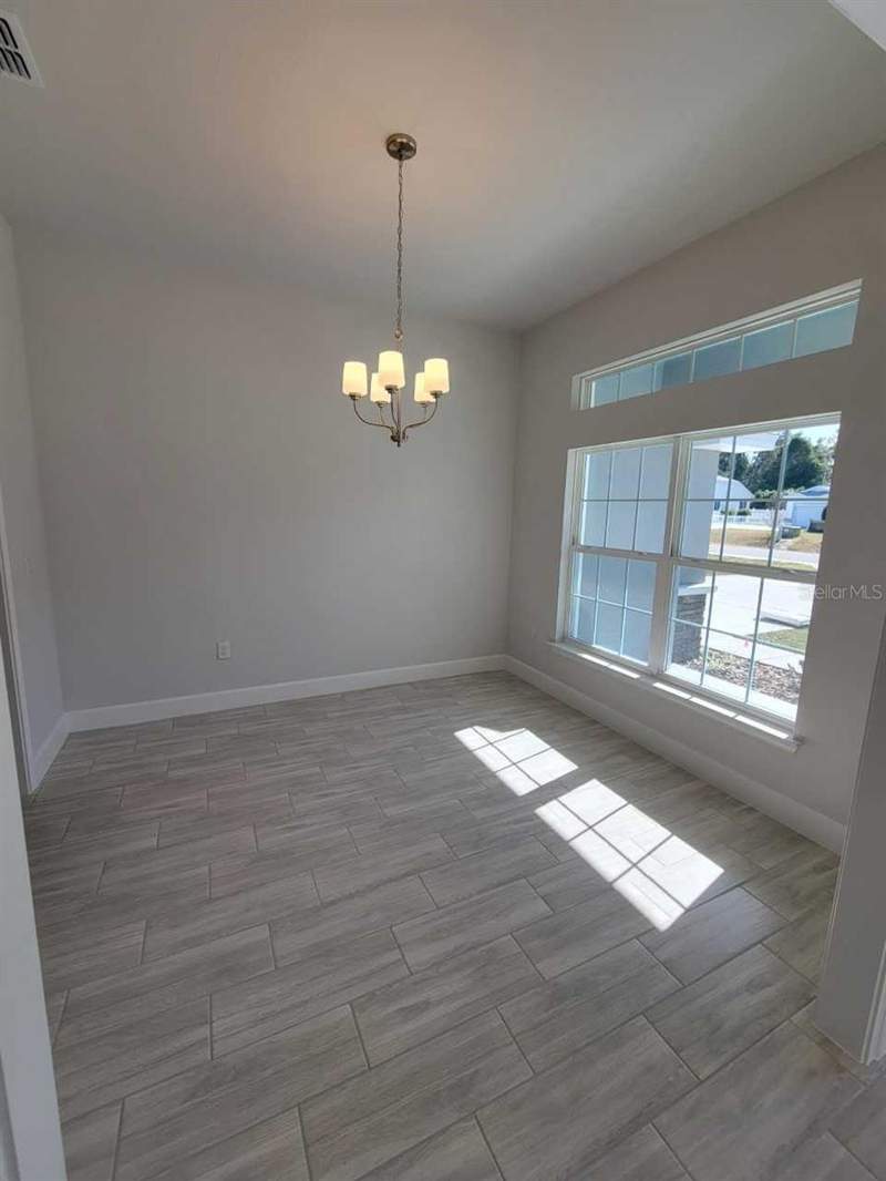 4 bedroom Single Family Residence at 7181 SW 132nd Avenue, Rolling Hills Un 03, Ocala — photo 5