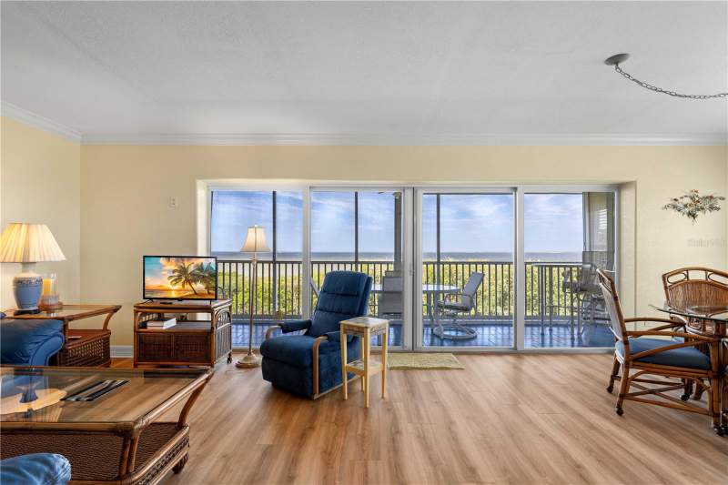3 bedroom Condominium at 101 N Marion Court #215, Points West Ph 02 Bldg 02, Punta Gorda — photo 5