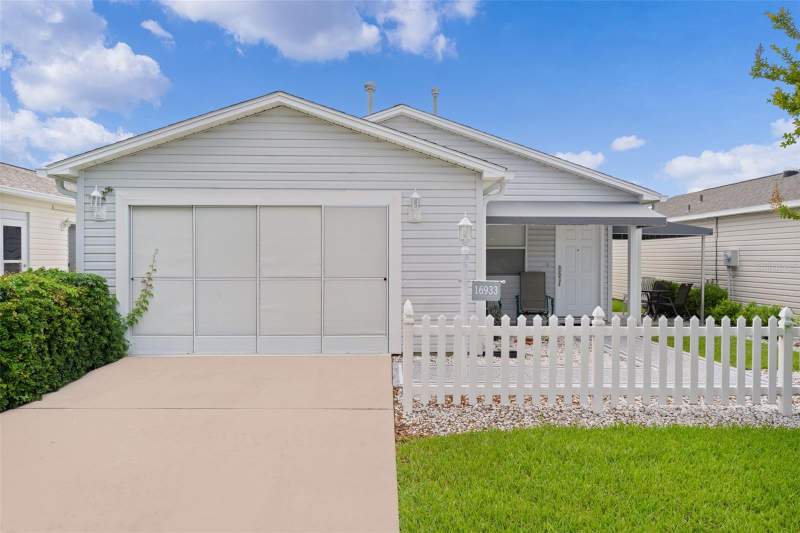 2 bedroom Villa at 16933 SE 94th Sunnybrook Circle, Villas/Sunnyside, The Villages — photo 2