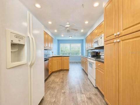 200 Harbor Walk Drive #322, Punta Gorda FL - photo 23 of 40