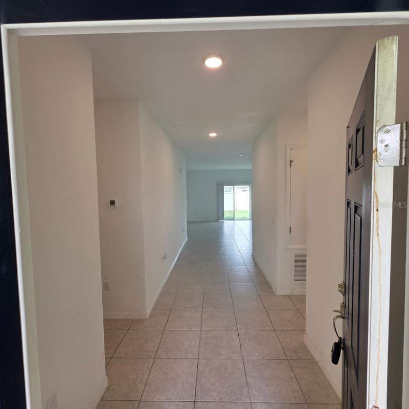4 bedroom Single Family Residence at 356 Camellia Court, Poinciana Nbrhd 02 Village 08, Poinciana — photo 5