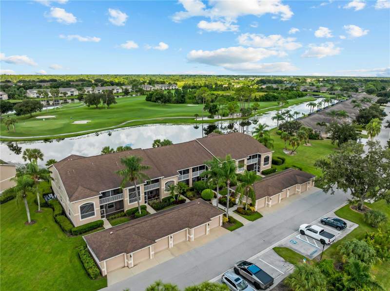 2 bedroom Condominium at 5301 Mahogany Run Avenue ##1024, Veranda 3 At Heritage Oaks, Sarasota — photo 3