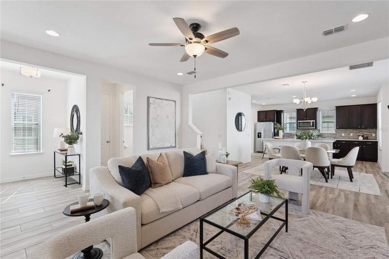 3 bedroom Single Family Residence at 8818 Upper Carrel Circle, Laureate Park Ph 9, Orlando — photo 4