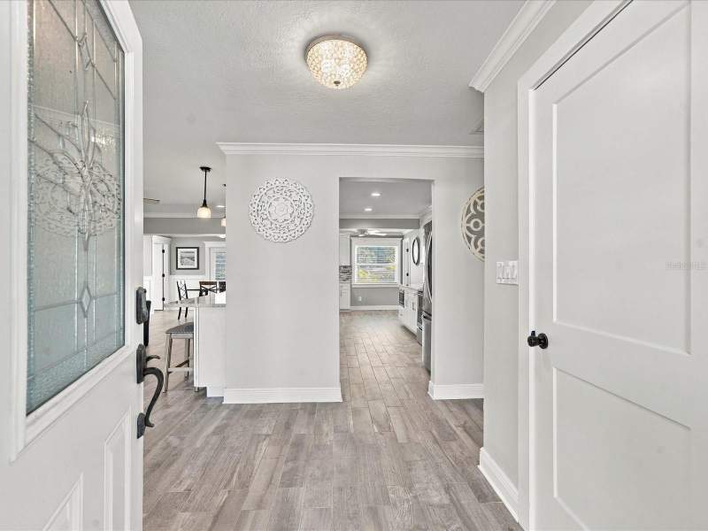 3 bedroom Single Family Residence at 10469 Imperial Point Drive, Imperial Point, Largo — photo 5