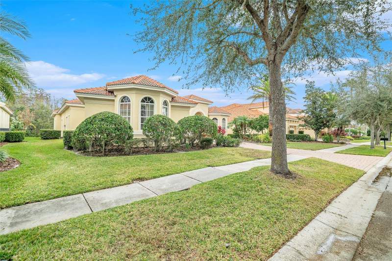 4 bedroom Single Family Residence at 8478 Dunham Station Drive, Grand Hampton Ph 1A, Tampa — photo 3