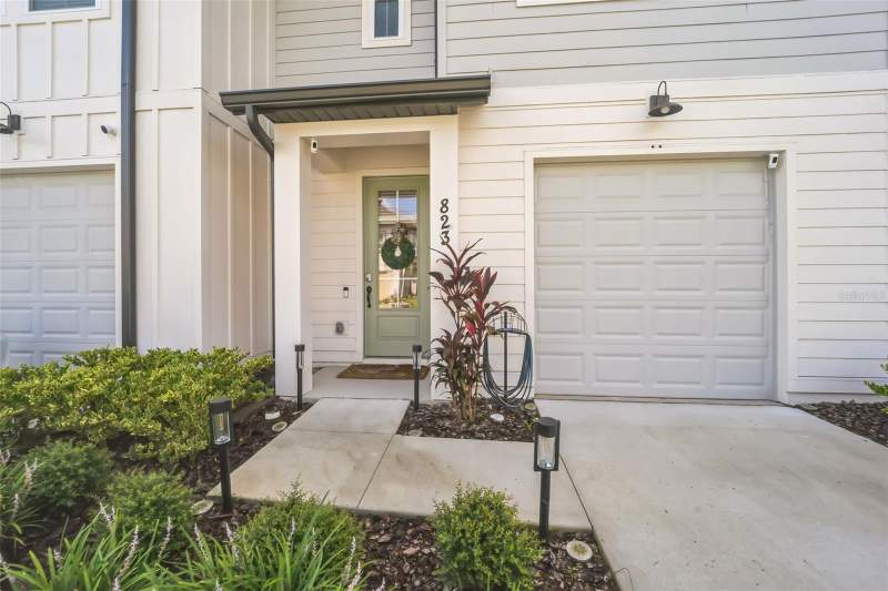 3 bedroom Single Family Residence at 823 Longboat Drive, Festival Ph 5, Davenport — photo 2
