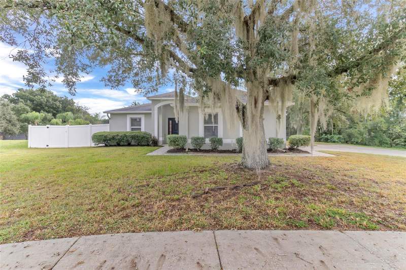 3 bedroom Single Family Residence at 2073 Hayfield Way, Emerald Cove Ph 01, Apopka — photo 3