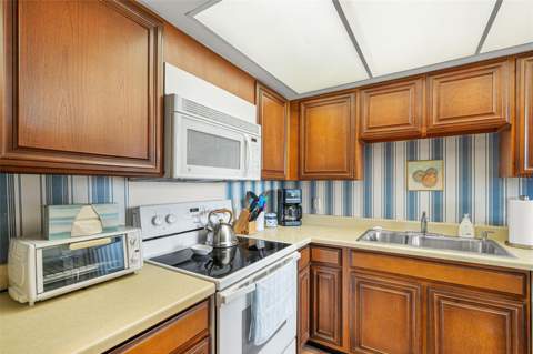 9425 Blind Pass Road #1006, St Pete Beach FL - photo 22 of 58