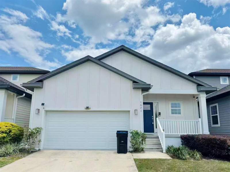 3 bedroom Single Family Residence at 1621 NW 121st Way, South Pointe Ph 1 Unit 5-A, Gainesville — photo 4